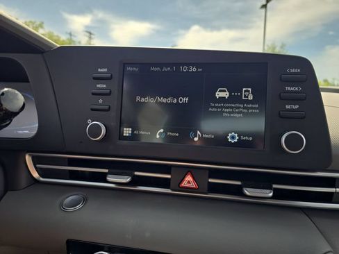 New 2026 Hyundai Elantra Sport FWD image 16
