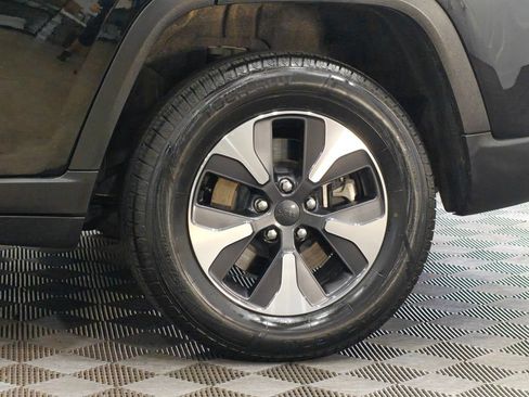 Used 2024 Jeep Grand Cherokee Limited 4xe AWD/4WD image 57