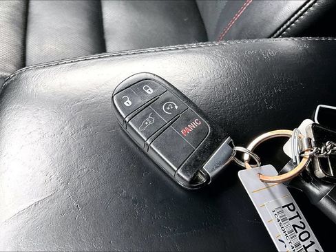 Used 2017 Dodge Durango R/T w/ Blacktop Package RWD image 36