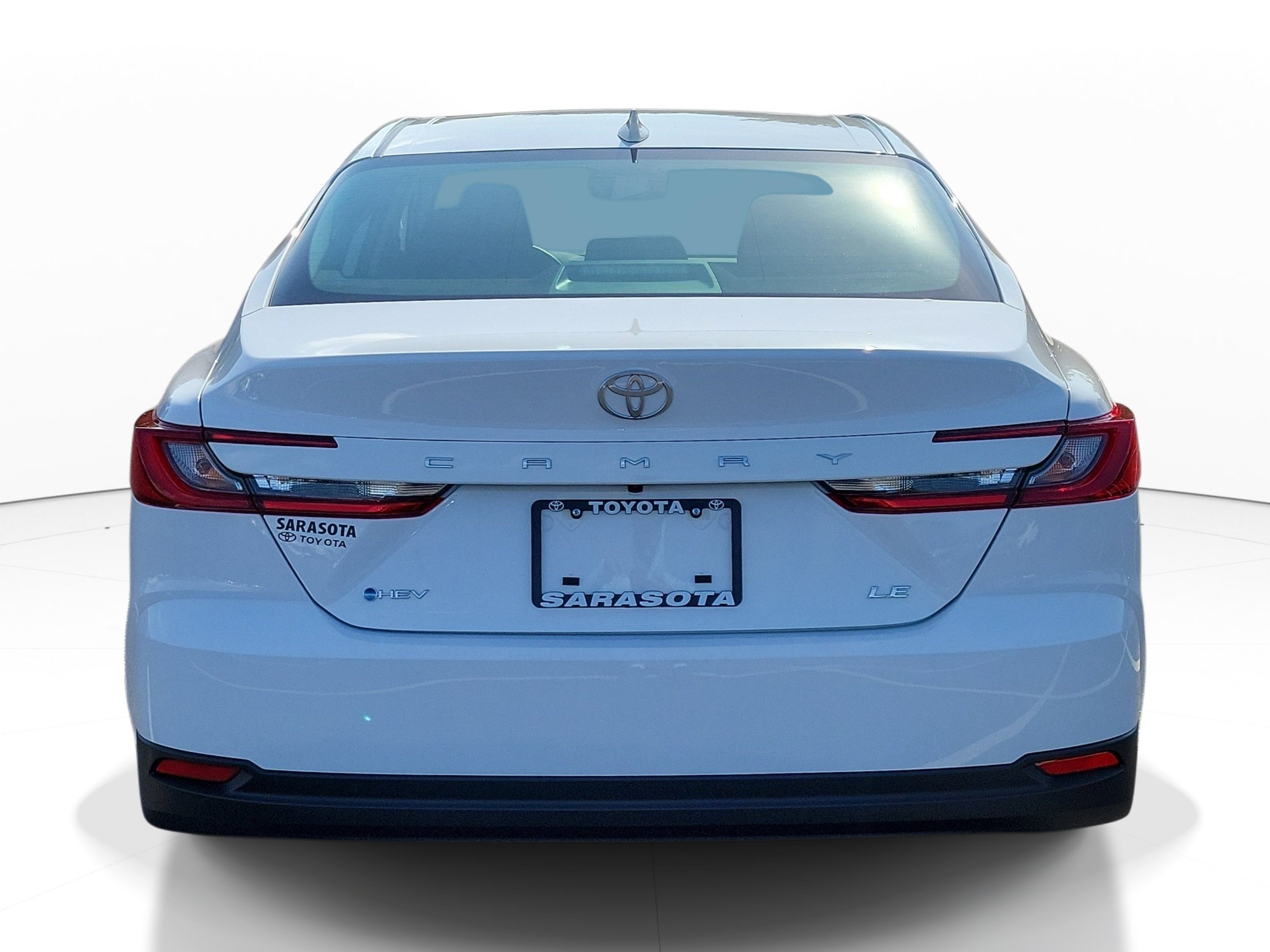 Used 2026 Toyota Camry LE FWD image 5
