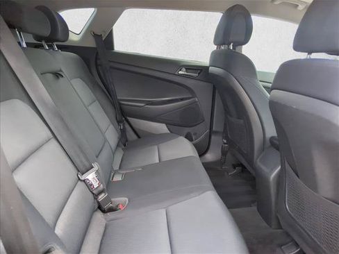 Used 2017 Hyundai Tucson SE w/ SE Popular Package 02 FWD image 22