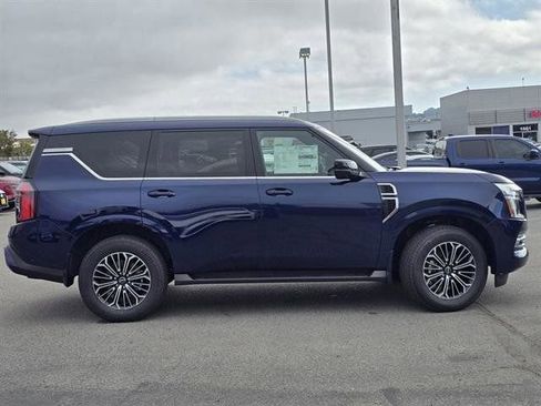 New 2026 Nissan Armada SL w/ Captain's Chari Seat Package image 38