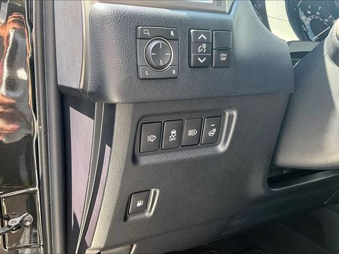 Used 2023 Lexus GX 460 Premium AWD/4WD image 38