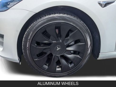 Used 2019 Tesla Model 3 Long Range RWD image 11