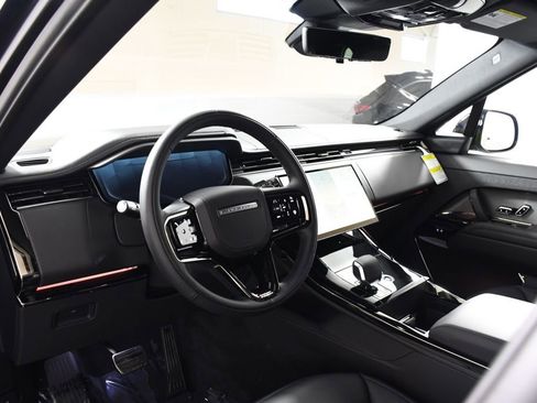 New 2026 Land Rover Range Rover Sport Dynamic SE AWD/4WD image 12