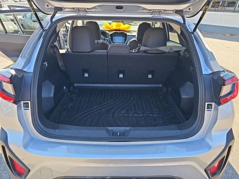Used 2024 Subaru Crosstrek 2.0i Premium image 22