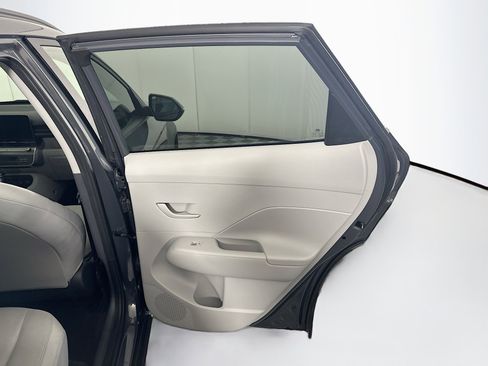 Used 2024 Hyundai Kona SEL FWD image 28