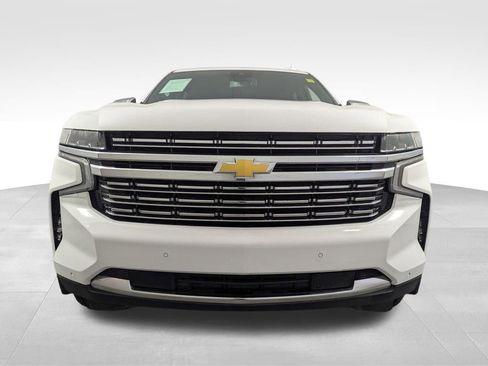 Used 2023 Chevrolet Suburban Premier image 28