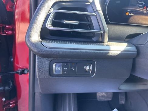 New 2026 Chevrolet Traverse LT w/ Midnight/Sport Edition image 17