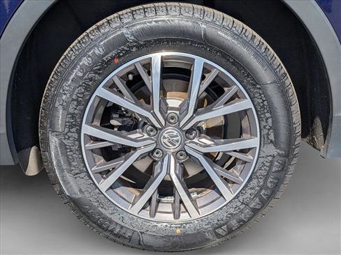 Used 2021 Volkswagen Tiguan S FWD image 22