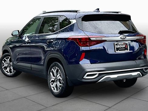 Used 2021 Kia Seltos EX AWD/4WD image 12