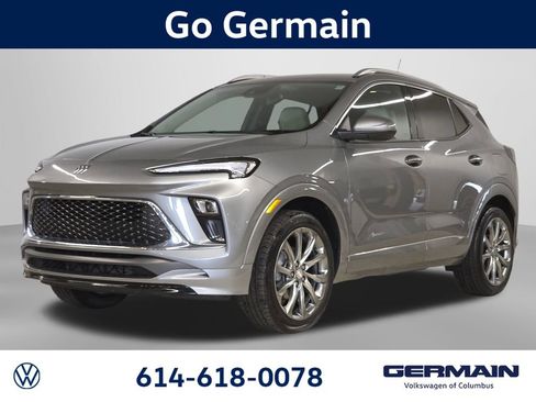 Used 2024 Buick Encore GX Avenir w/ Avenir Convenience Package AWD/4WD image 1