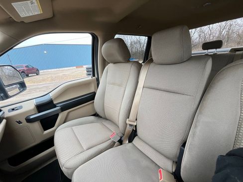 Used 2018 Ford F150 XLT w/ XTR Package image 25