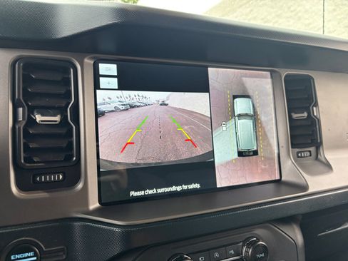 Used 2023 Ford Bronco Outer Banks w/ Sasquatch Package image 27