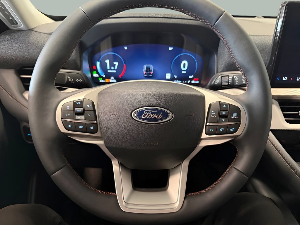 New 2026 Ford Explorer Active w/ Active Comfort Package AWD/4WD image 23