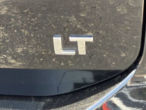Used 2024 Chevrolet Equinox LT FWD image 9