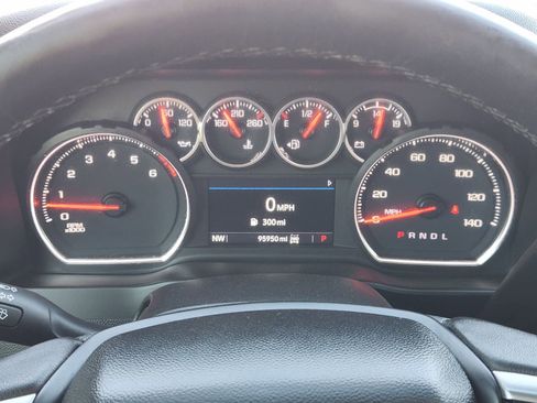 Used 2023 Chevrolet Silverado 2500 LT w/ Convenience Package image 16