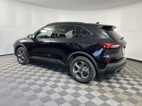 Used 2025 Ford Escape ST-Line image 3