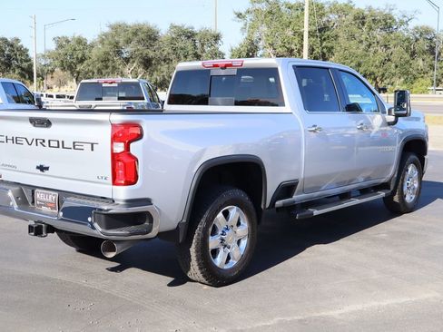 Used 2023 Chevrolet Silverado 2500 LTZ w/ LTZ Premium Package image 8