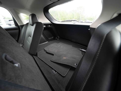 Used 2024 Honda HR-V EX-L image 24