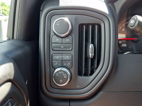 New 2026 GMC Sierra 2500 Pro w/ 1SA Pro Safety Plus Package AWD/4WD image 15