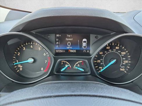 Used 2017 Ford Escape SE FWD image 11