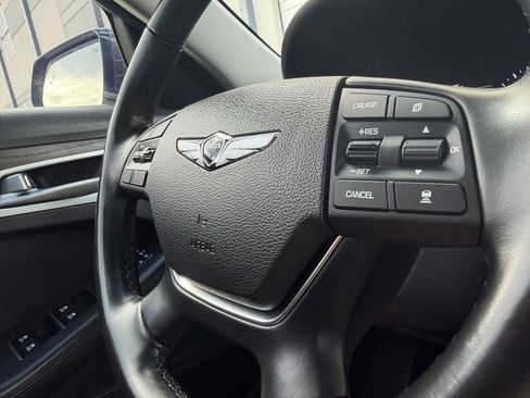 Used 2018 Genesis G80 3.8 w/ Option Group 03 image 30