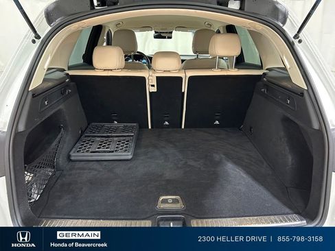 Used 2022 Mercedes-Benz GLC 300 4MATIC image 29