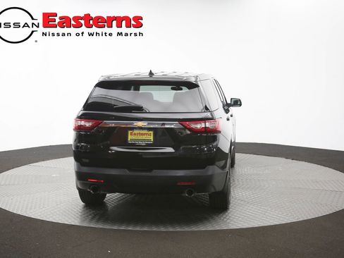 Used 2020 Chevrolet Traverse LS AWD/4WD image 39