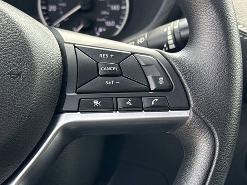 Certified 2025 Nissan Sentra SV FWD image 27