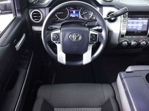 Used 2017 Toyota Tundra SR5 RWD image 30