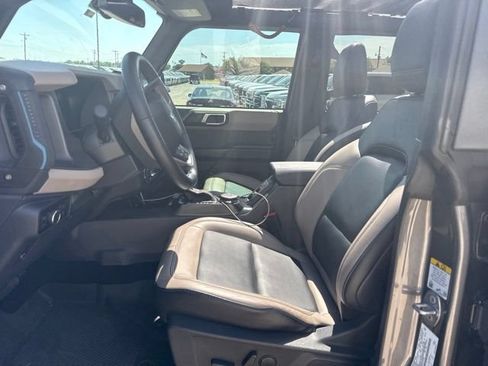 Used 2024 Ford Bronco Wildtrak AWD/4WD image 2