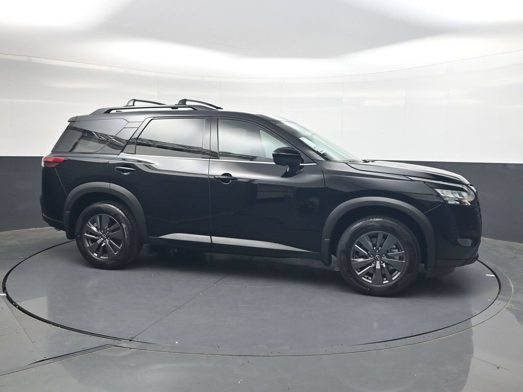 New 2026 Nissan Pathfinder SV FWD image 4