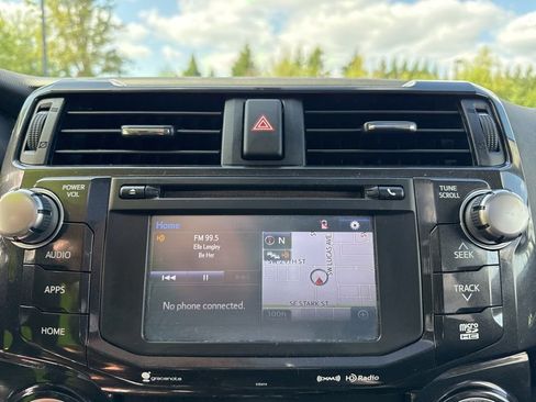 Used 2019 Toyota 4Runner TRD Off-Road Premium AWD/4WD image 14