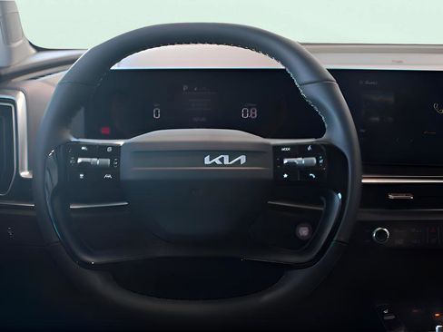 New 2026 Kia Sportage X-Line w/ X-Line Technology Package image 13