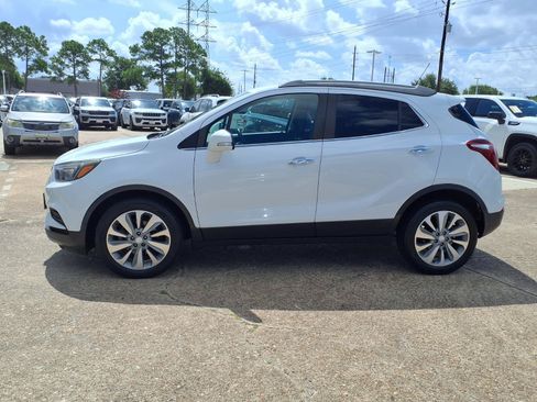 Used 2018 Buick Encore Preferred FWD image 11