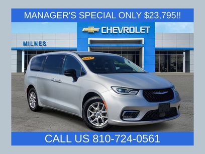 Used 2024 Chrysler Pacifica Touring-L