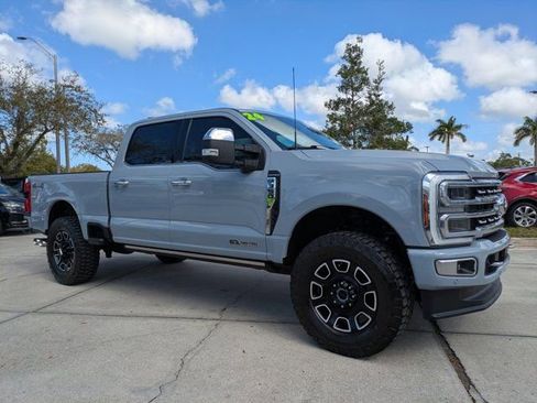 Used 2024 Ford F350 Platinum image 2