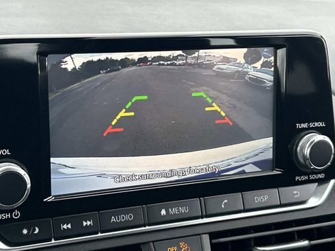 Used 2022 Nissan Altima 2.5 S image 22