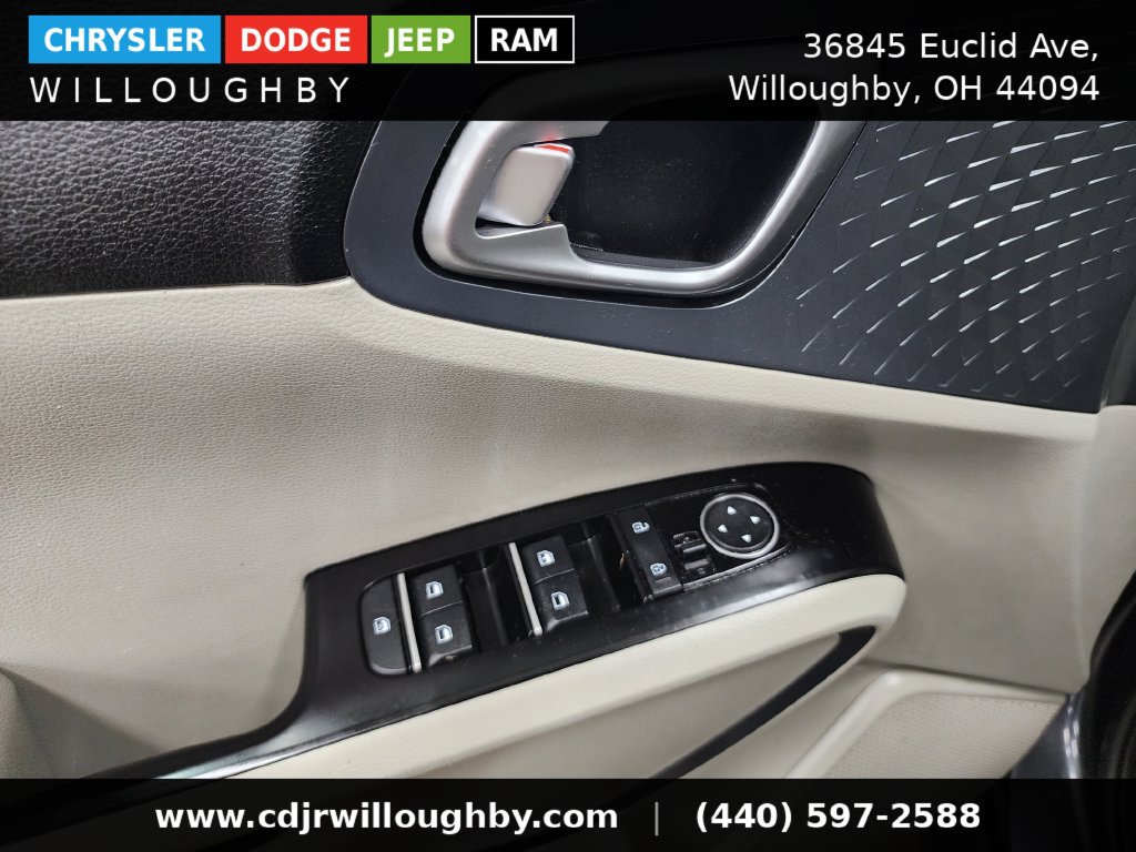 Used 2021 Kia Soul EX FWD image 12