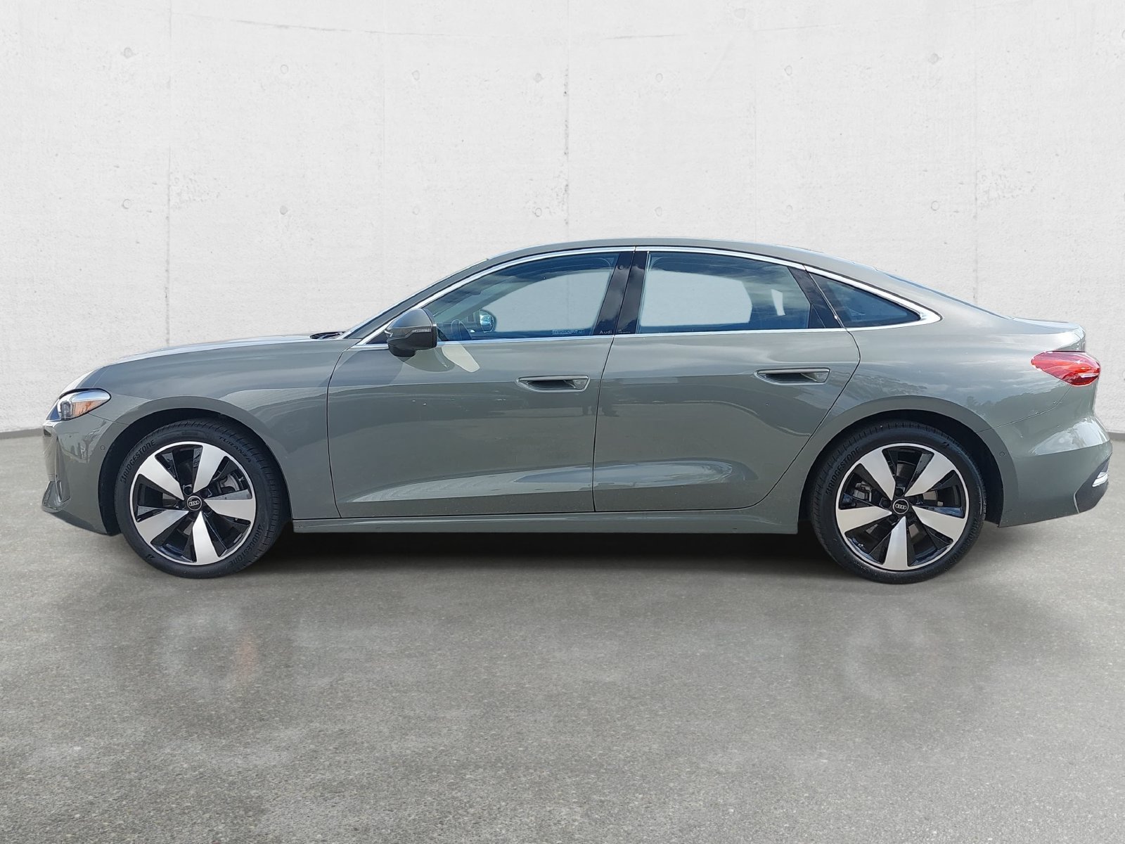 Certified 2025 Audi A5 Premium AWD/4WD image 8