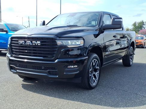 Used 2025 RAM 1500 Laramie image 3