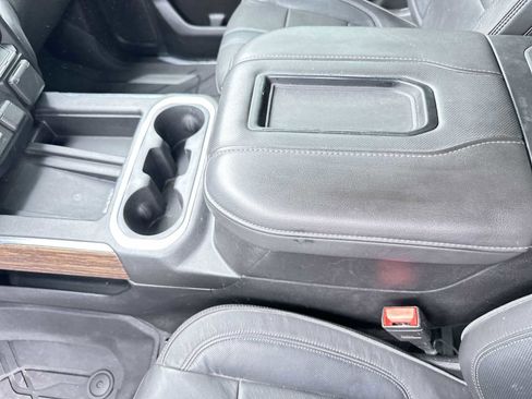 Used 2021 Chevrolet Silverado 1500 High Country w/ Technology Package AWD/4WD image 21