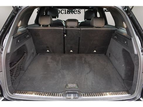 Used 2021 Mercedes-Benz GLC 300 image 30