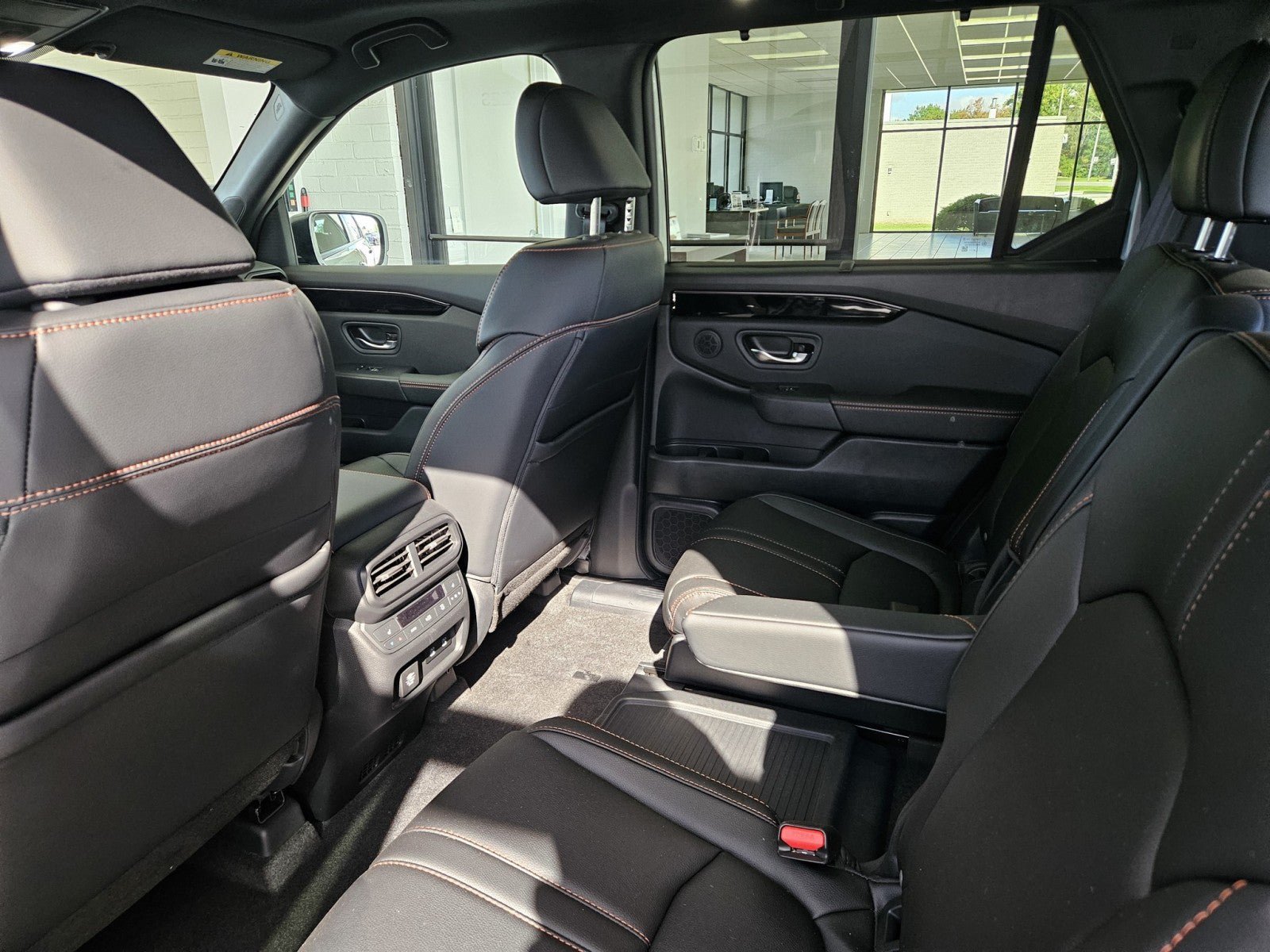 New 2026 Honda Pilot TrailSport image 9
