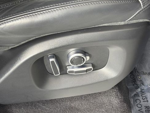 Used 2016 Land Rover Range Rover Sport HSE image 34