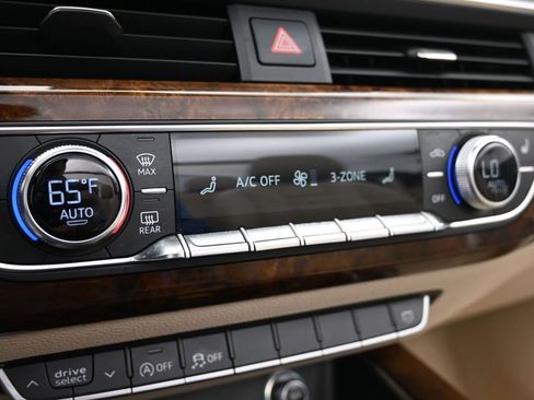 Used 2019 Audi A5 2.0T Premium image 16