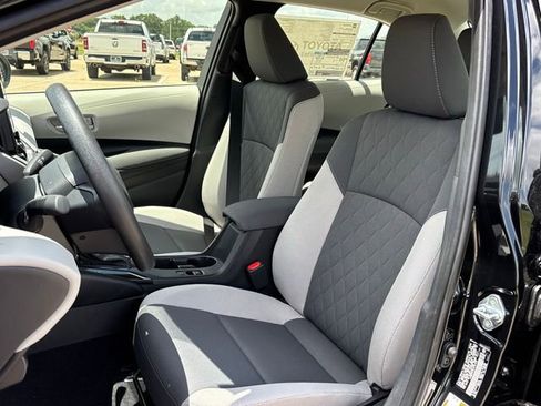 New 2026 Toyota Corolla LE FWD image 11