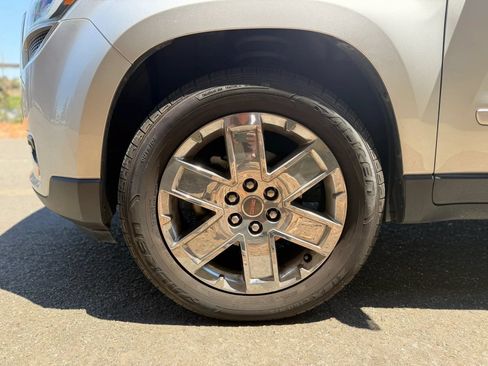 Used 2017 GMC Acadia Limited SLT FWD image 38