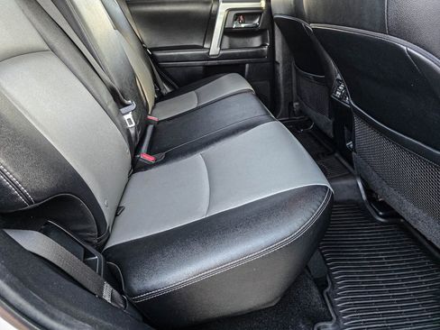 Used 2021 Toyota 4Runner SR5 Premium image 39